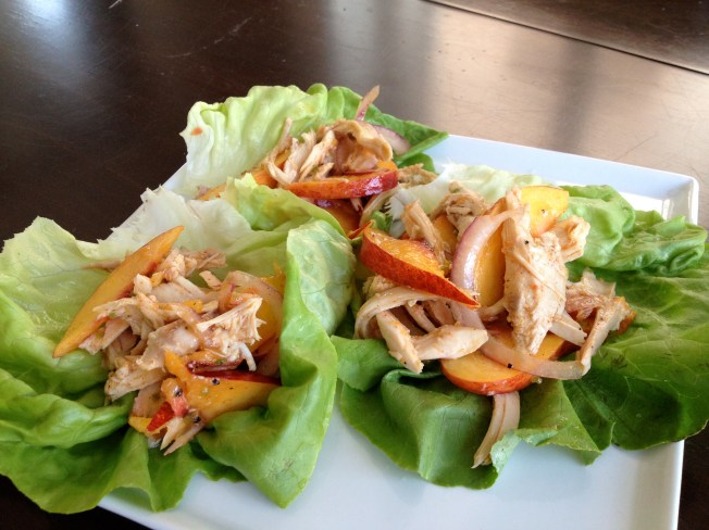 Chicken and Nectarine Lettuce Cups / www.sarasfavoritethings.wordpress.com